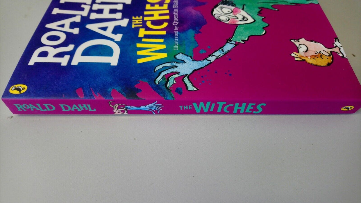 The Witches by Roald Dahl (Paperback)