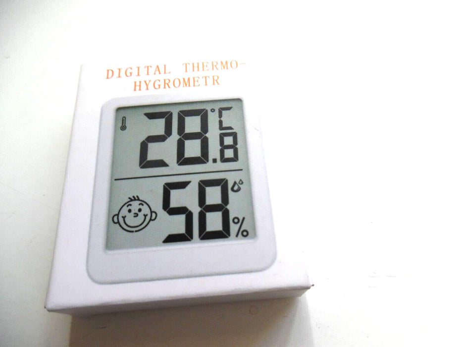 digital thermo-hygrometer mini size 1.5" x 2"