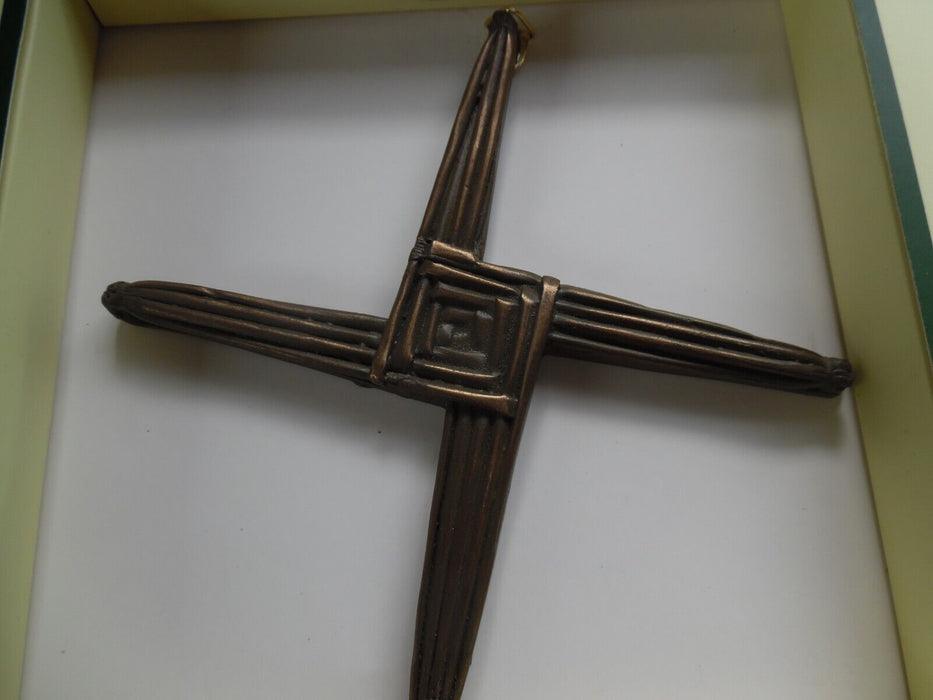 Claddagh Crafts St. Brigid's Cross 6"