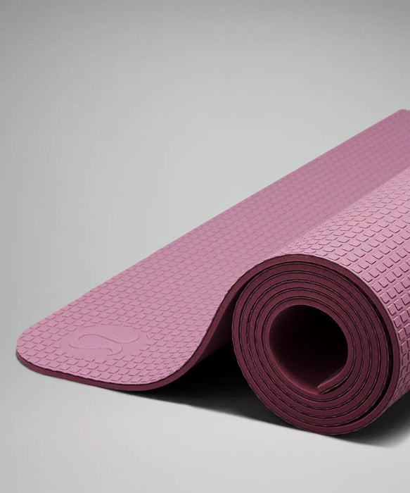 Lululemon The Lightweight Matt 5mm Yoga Mat Cyber Violet Colour