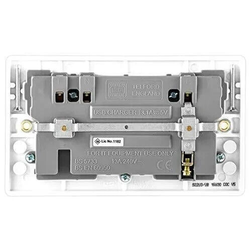 BG Electrical 8223u Double Switched 13 A Fast Charging Power Socket with Two USB