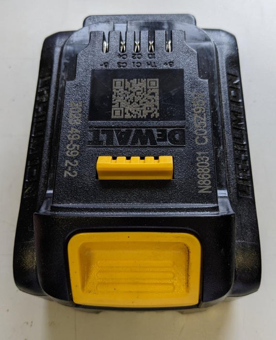 DeWALT XR 18V 4Ah Battery DCB182 USED *SEE DESC*