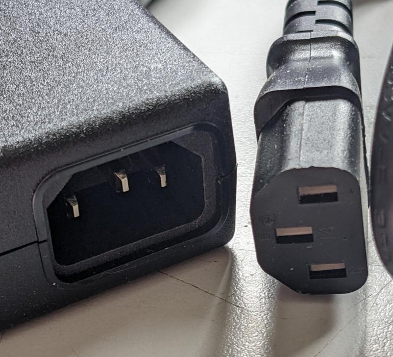 Switching Power Supply - For 29.4V Li-~Ion Battery - FY2902000