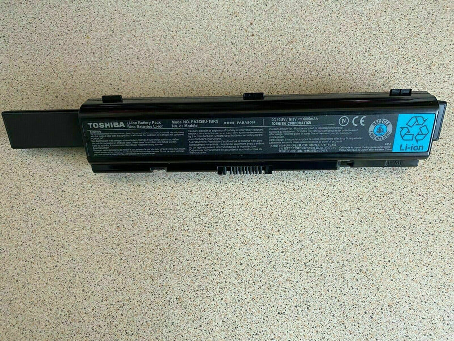 Original Toshiba Battery Pack PA3535U-1BRS new in opened box  - 6000mAh