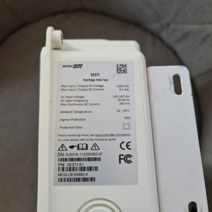 SolarEdge 3.5kW AC Inverter 1 Phase, Lambda Battery Management, Watt Hour Meter