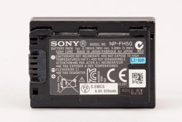 Genuine Sony NP FH50 Battery fit A230 A290 A330 A380 A390 Digital SLRs New