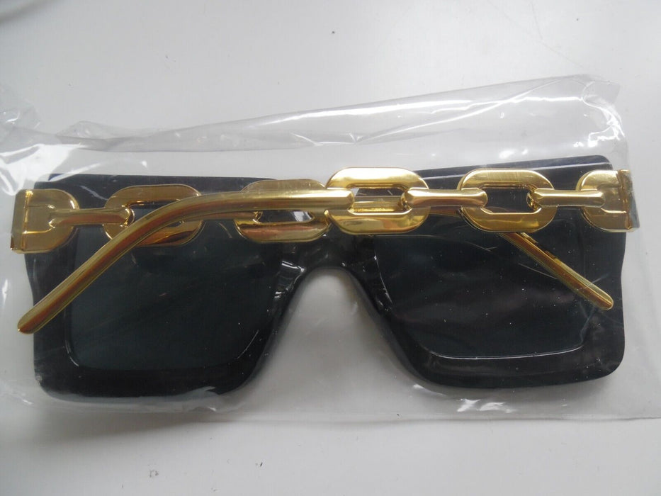 3 x pairs fashion sunglasses