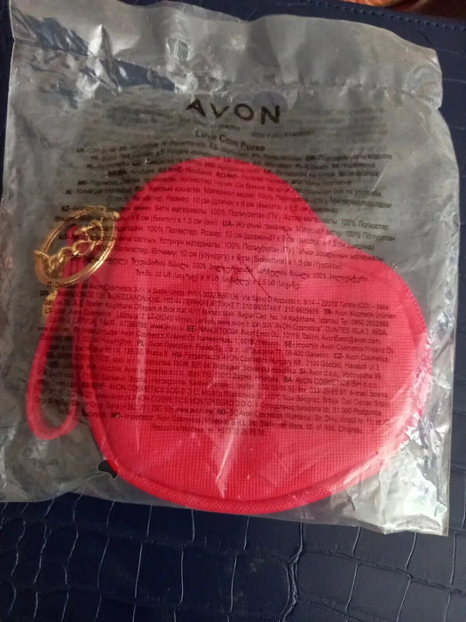 Avon Love Coin Purse Heart. Sealed.