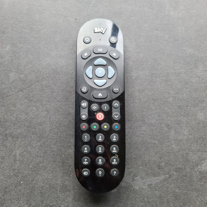 Sky Q Remote Used No Voice control - no battery cover