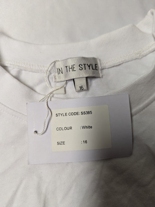 In The Style White Tee Shirt - UK16