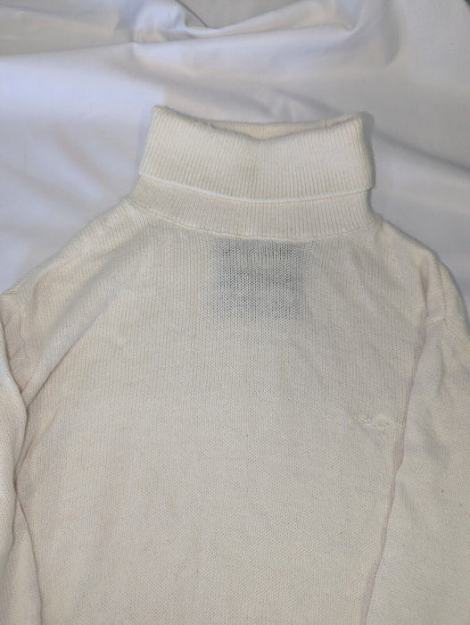 Hollister White Turtle Neck Small