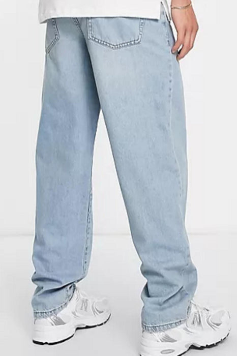 ASOS Desing Baggy Jeans in light wash blue - W36in L32in