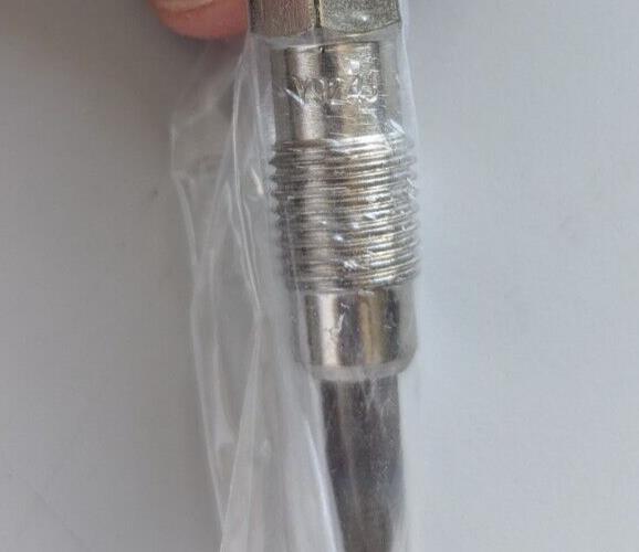 Glow Plug Y924J - 11V