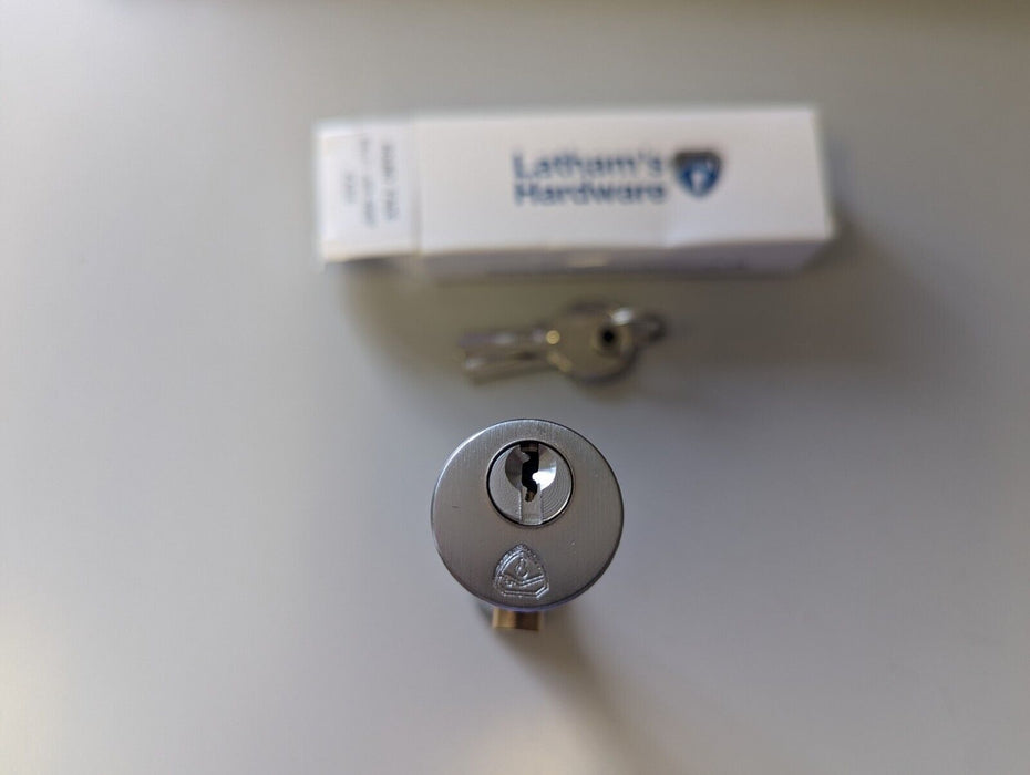 Lathams Hardware Round Face Bullet Lock KA56