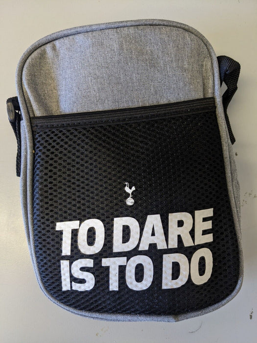 Tottenham Hotspur Small Cross Body Bag And Bucket Hat