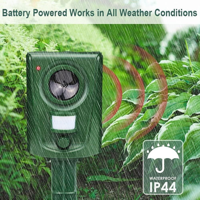 Battery Ultrasonic Animal Deterrent Repeller Garden Bird Cat Scarer Pest Fox Dog