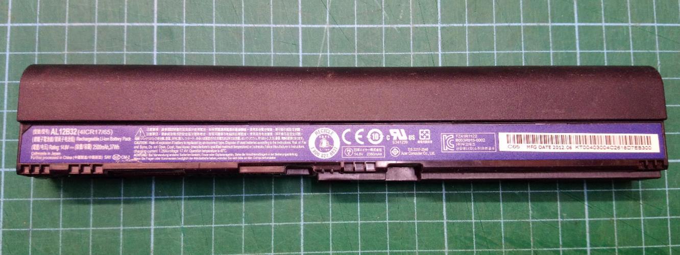 Used AL12B32 Battery 41CR17/65 For Acer TravelMate B113 B113M C7 C710 Chromebook