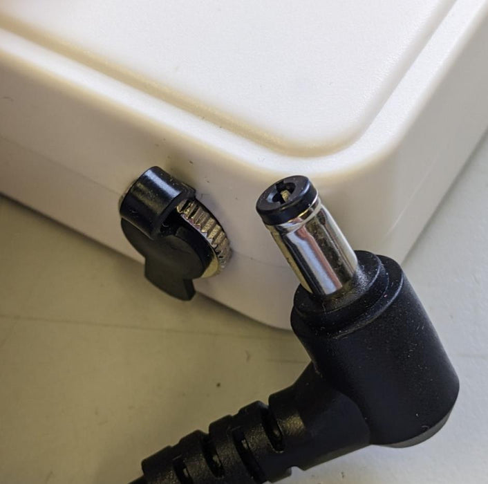 2500mAh 14.8V Rechargeable Battery for Portable Oxygen Concentrator Machine UK