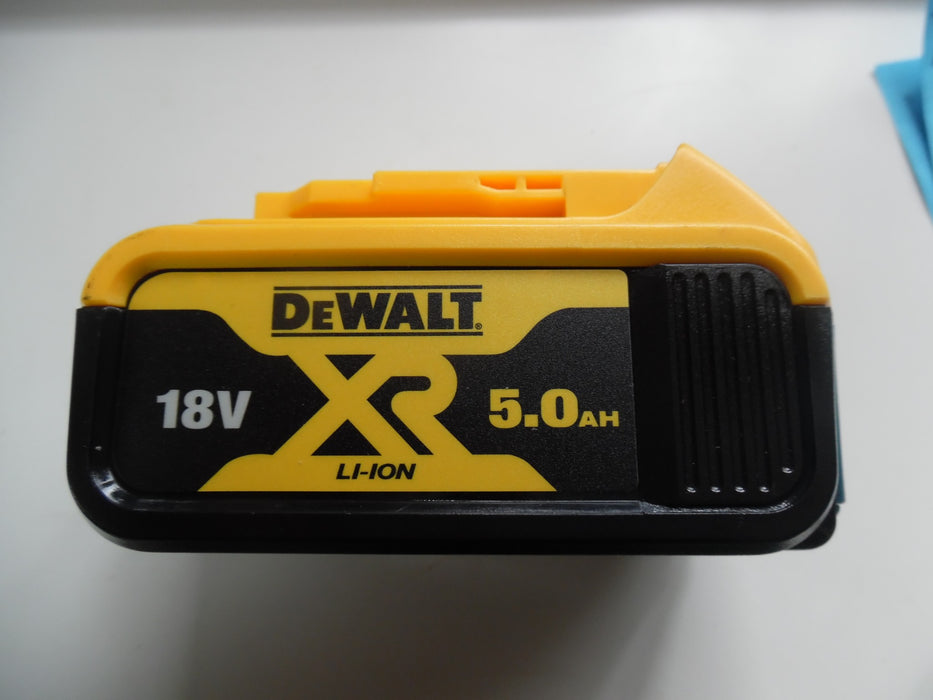 Genuine Dewalt 18V XR lion  DCB184 DCB184 5Ah N330100