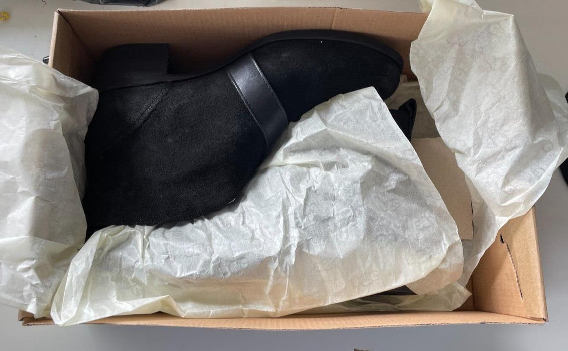 NEW UGG Women's Wright Belted Black Suede Boots UK SIZE 7.5