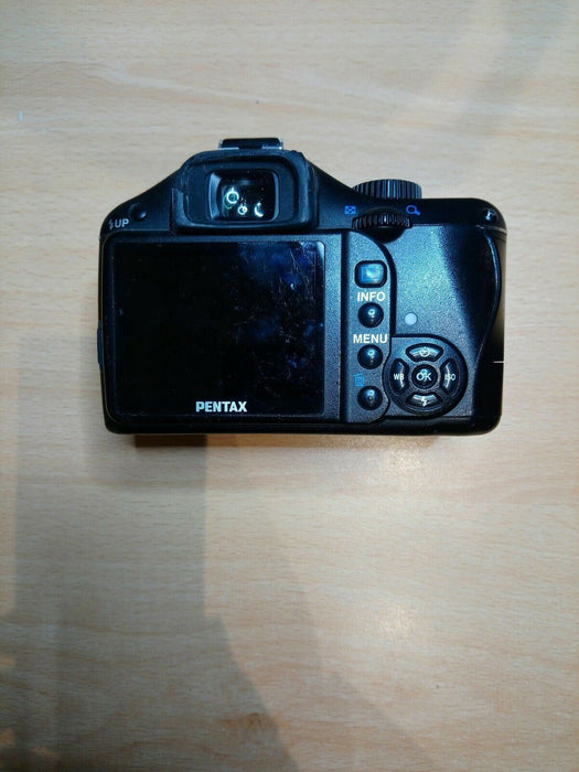 Pentax K200D Digital SLR Camera BODY ONLY